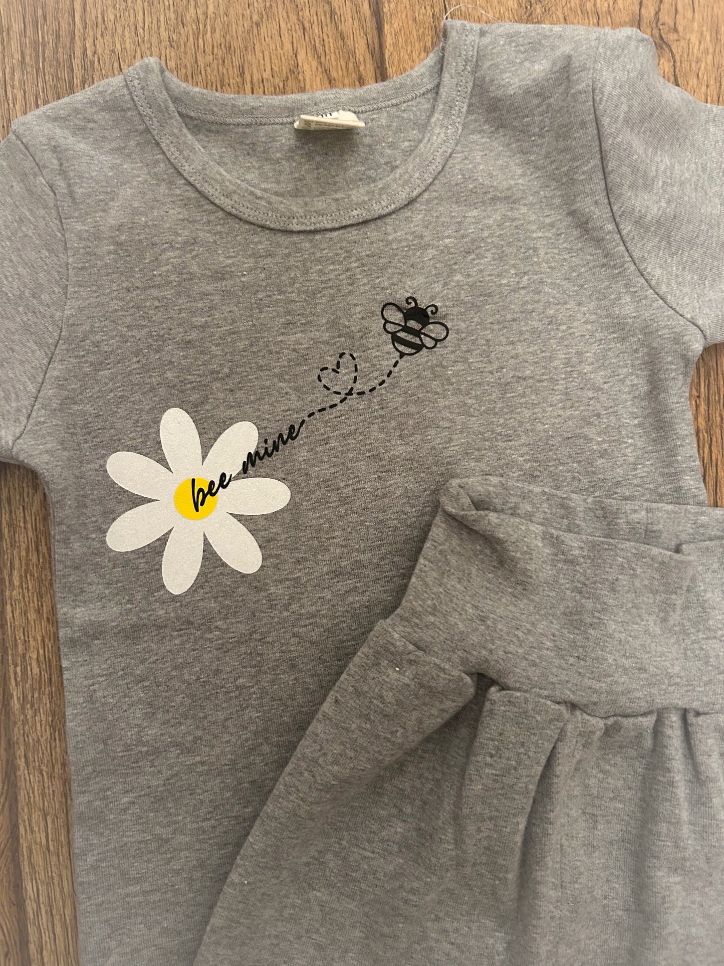 Baby & toddler bee mine lounge set